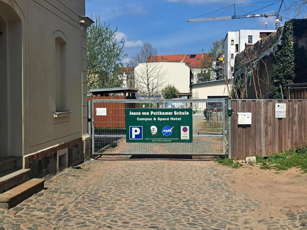 Aparthotel Space Hotel Im Campus Der Jvp Schule Leipzig