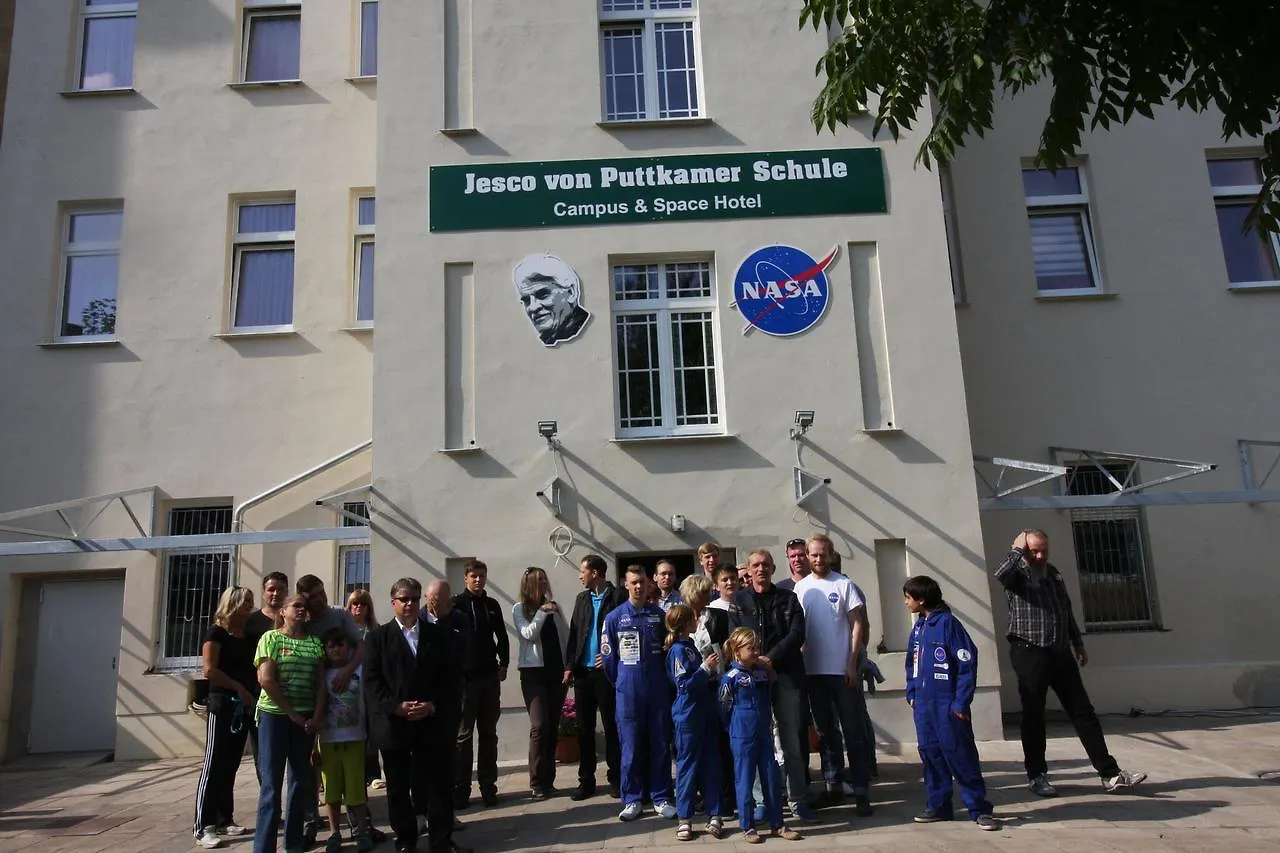 Aparthotel Space Hotel Im Campus Der Jvp Schule Leipzig