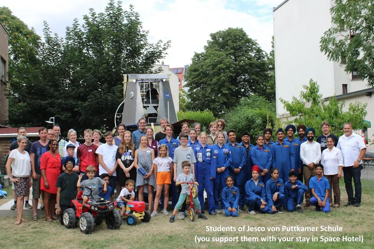 Space Hotel Im Campus Der Jvp Schule Leipzig